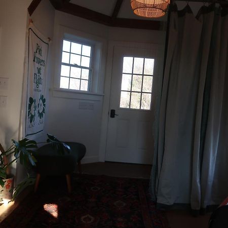 Creative Private Attic 1Br Suite Honey Brook Exterior foto