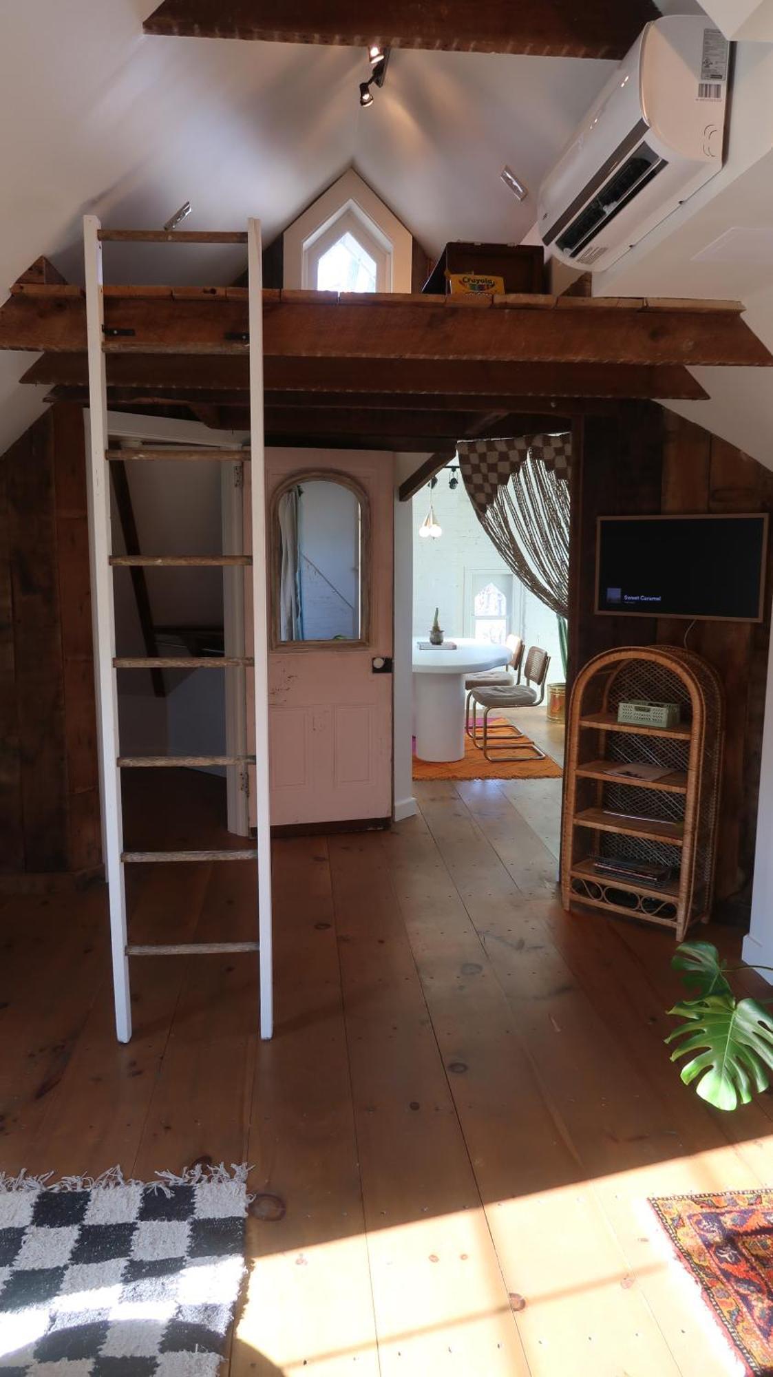 Creative Private Attic 1Br Suite Honey Brook Exterior foto